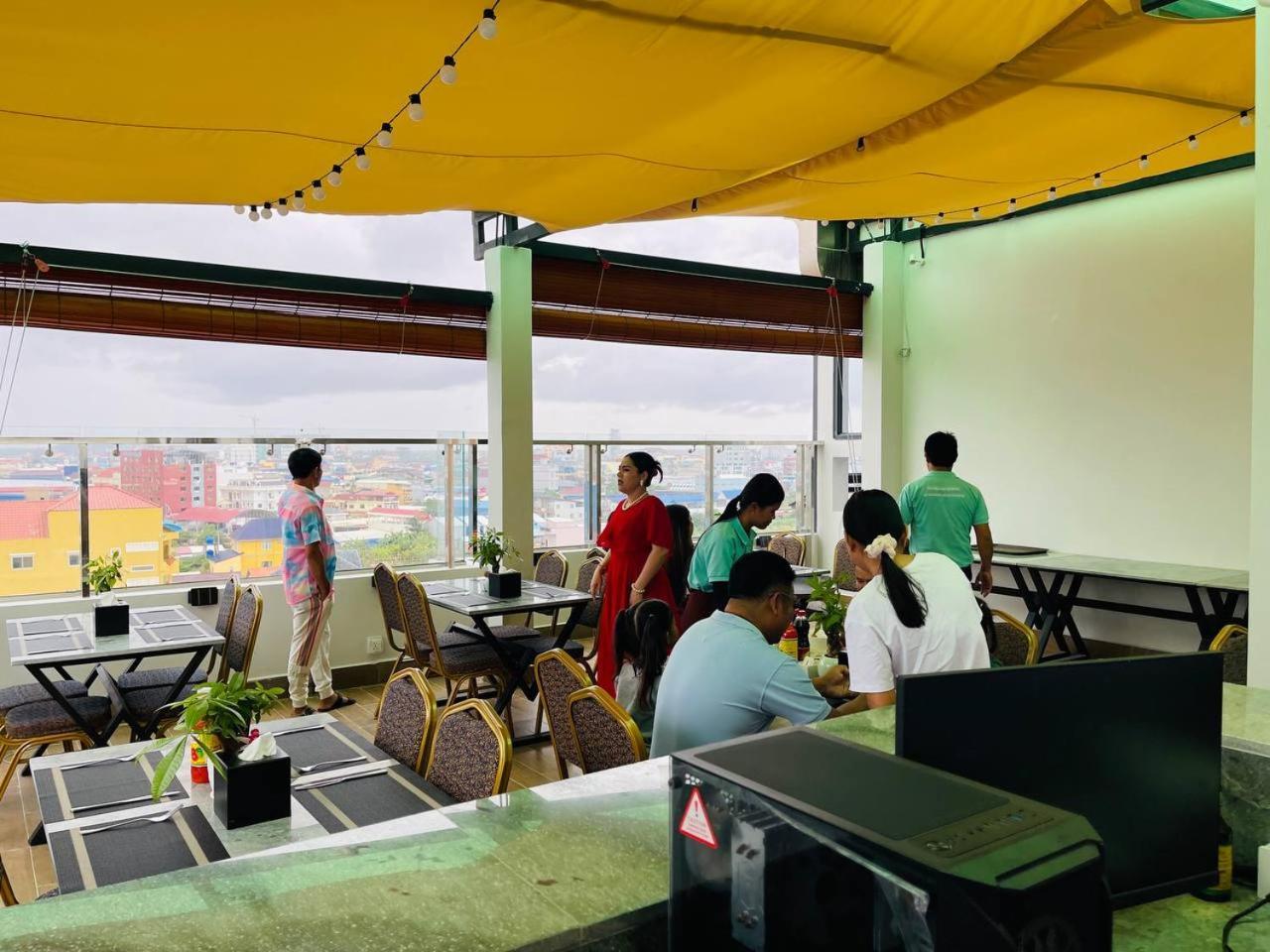 The Square Kampot Hotel 외부 사진